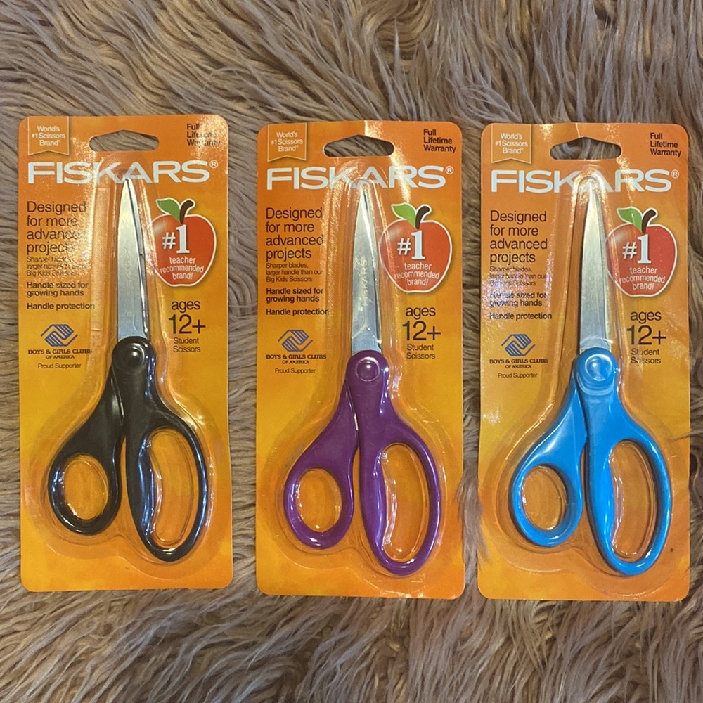 Scissors (3 pack)- Large Fiskars - Picture 2 of 3